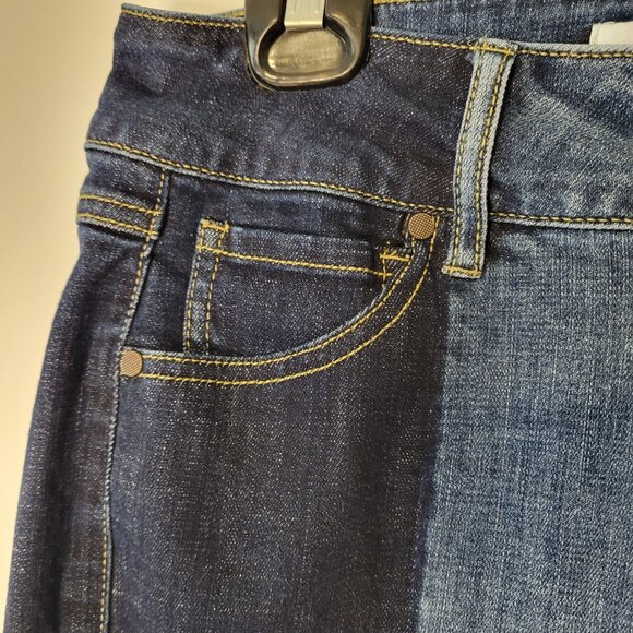 CAbi Blue Ankle Cropped Jeans Classic Style - Picture 7 of 10